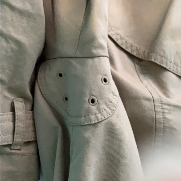 Burberry jacket - Picture 11 of 11